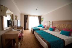 CRYSTAL FAMILY COMFORT COLLECTION Rooms