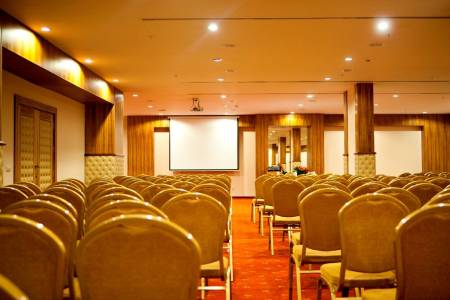 CRYSTAL PARAISO AQUA COLLECTION Meetings