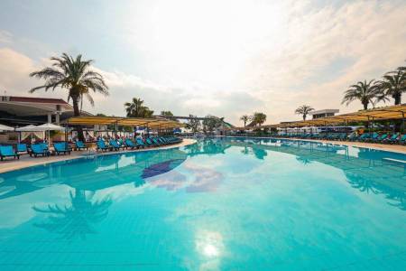 CRYSTAL PARAISO AQUA COLLECTION Pools & Beach