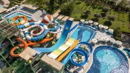 CRYSTAL PRESTIGE PEARL COLLECTION Pools & Beach