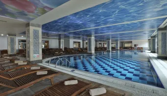 CRYSTAL SUNSET PEARL COLLECTION Pools & Beach