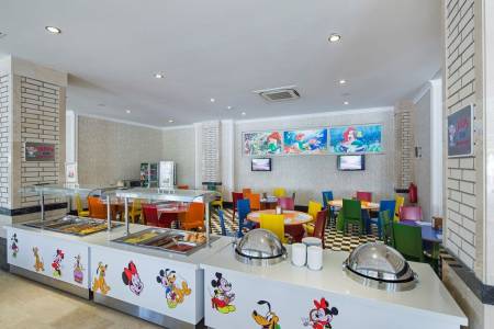 CRYSTAL WATERWORLD AQUA COLLECTION Restaurants