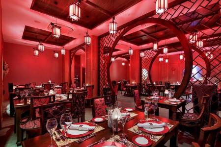 CRYSTAL WATERWORLD AQUA COLLECTION Restaurants