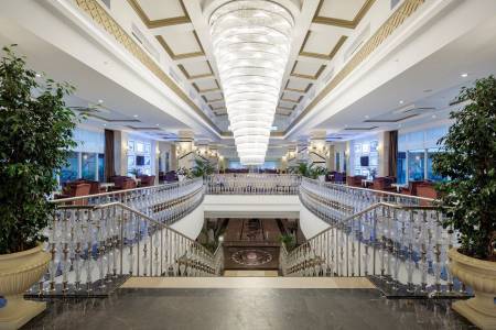 CRYSTAL WATERWORLD AQUA COLLECTION Lobby