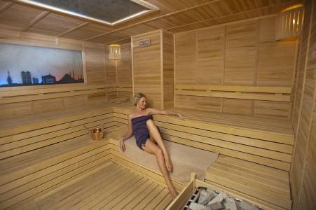 CRYSTAL WATERWORLD AQUA COLLECTION Spa
