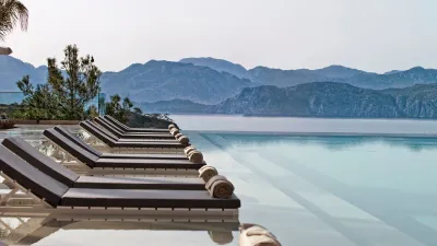 D MARIS BAY Pools & Beach