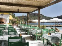 D MARIS BAY Restaurants