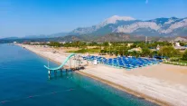 DAIMA BIZ HOTEL Pools & Beach