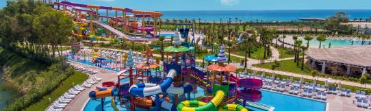 DELPHIN BE GRAND RESORT Activities