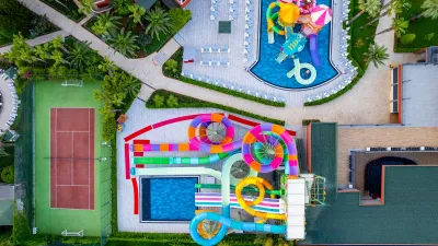 DELPHIN DELUXE RESORT Activities