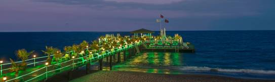 DELPHIN PALACE Pools & Beach