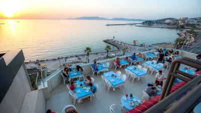 DERICI HOTEL Restaurants