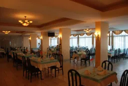 DERICI HOTEL Restaurants