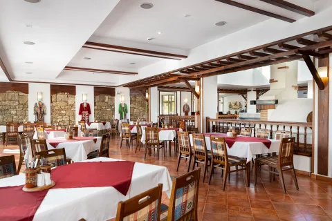 DEVIN SPA HOTEL Restaurants