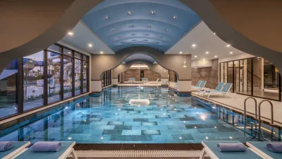 DIAMOND DE LUXE HOTEL - SPA Pools & Beach