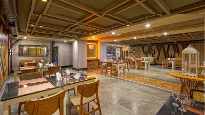 DIAMOND DE LUXE HOTEL - SPA Restaurants