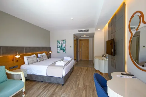 DIAMOND DE LUXE HOTEL - SPA Rooms