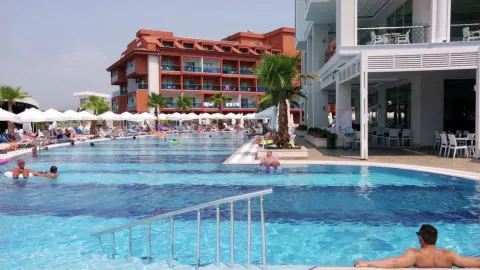 DIAMOND ELITE HOTEL - SPA ADULT ONLY 16+ Pools & Beach