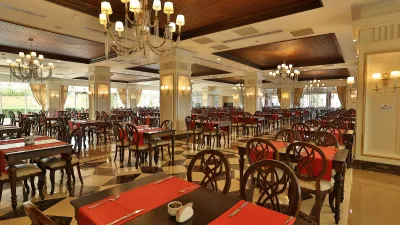 DIAMOND EXCELLENCE RESORT-SPA (ex.CRYSTAL PALACE) Restaurants