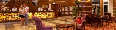 DIAMOND HILL RESORT Lobby
