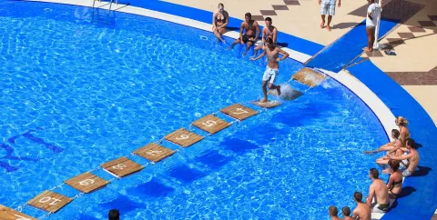 DIAMOND HILL RESORT Activities