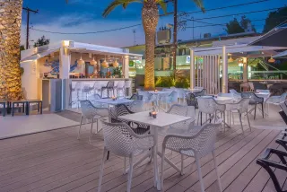 DIONYSOS HOTEL Bars