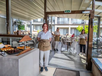 DIONYSOS HOTEL Restaurants