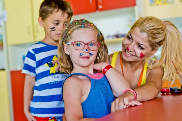 DIT EVRIKA BEACH CLUB HOTEL Mini Club