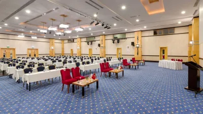 DOBEDAN BEACH RESORT COMFORT Meetings