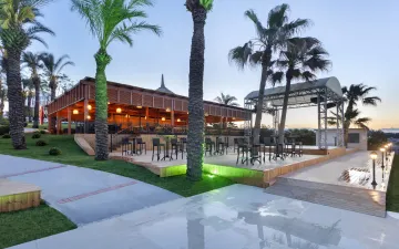 DOBEDAN BEACH RESORT COMFORT Activities