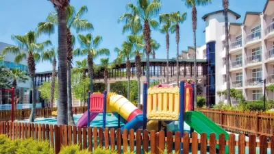 DOBEDAN WORLD PALACE Mini Club