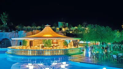DOBEDAN WORLD PALACE Bars