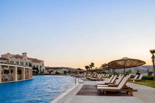 DOLCE HOTELS - RESORTS BY WYNDHAM Pools & Beach