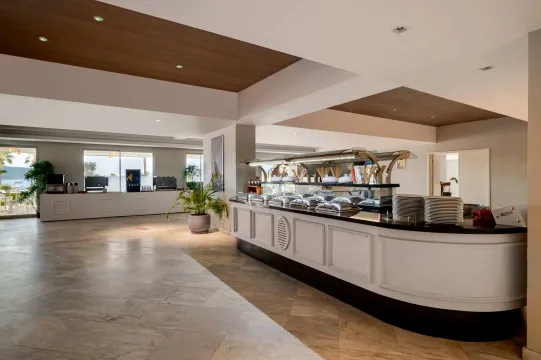 DOLCE HOTELS - RESORTS BY WYNDHAM Restaurants