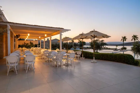 DOLCE HOTELS - RESORTS BY WYNDHAM Restaurants