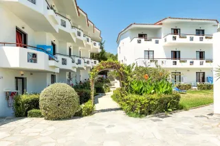 DOLPHIN BEACH HOTEL General Images