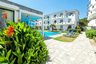 DOLPHIN BEACH HOTEL General Images