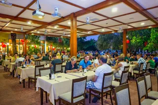 DOSI HOTEL Restaurants
