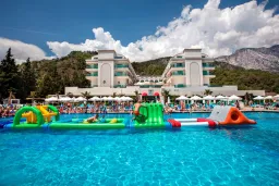 DOSINIA LUXURY RESORT Activities