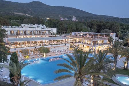 DOUBLETREE BY HILTON ISIL CLUB RESORT General Images