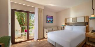 DOUBLETREE BY HILTON ISIL CLUB RESORT Rooms
