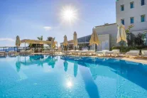DRAGUT POINT NORTH HOTEL Pools & Beach