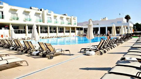 DREAM FAMILY CLUB Pools & Beach
