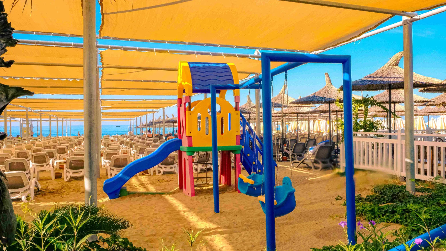 DREAM WORLD AQUA Mini Club