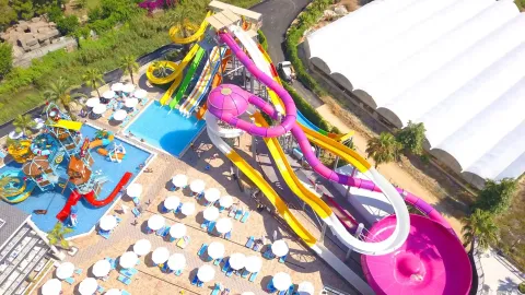 DREAM WORLD PALACE Activities
