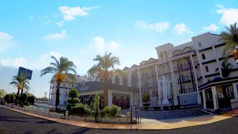 DREAM WORLD PALACE General Images