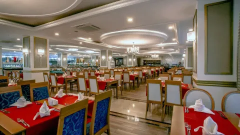 DREAM WORLD RESORT - SPA Restaurants