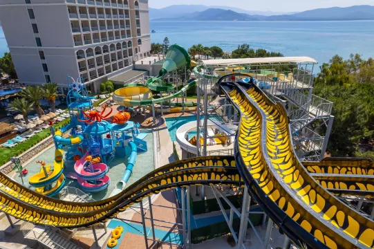 DUJA DIDIM Pools & Beach