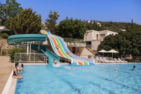 DUJA HOTELS BODRUM Pools & Beach