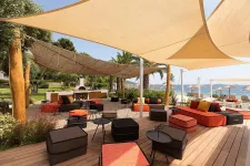 EAGLES VILLAS Bars